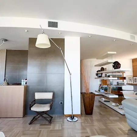 Apartment Luxury Majestic Penthouse Chioggia